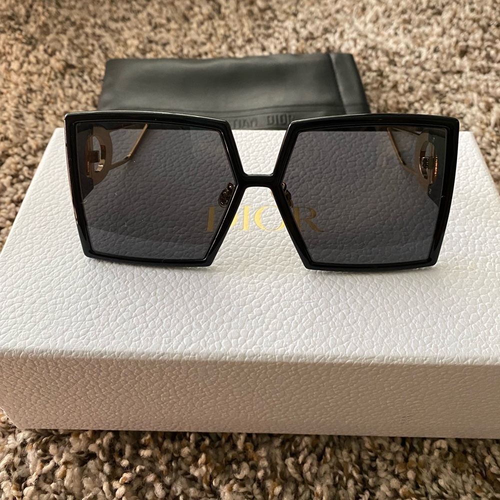Christian Dior sunglasses montaigne